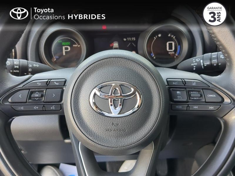 Photo 13 de l’annonce de TOYOTA Yaris d’occasion à vendre à NÎMES