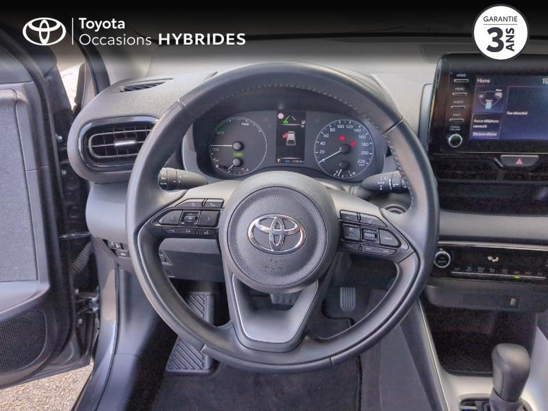 Photo 9 de l’annonce de TOYOTA Yaris d’occasion à vendre à NÎMES
