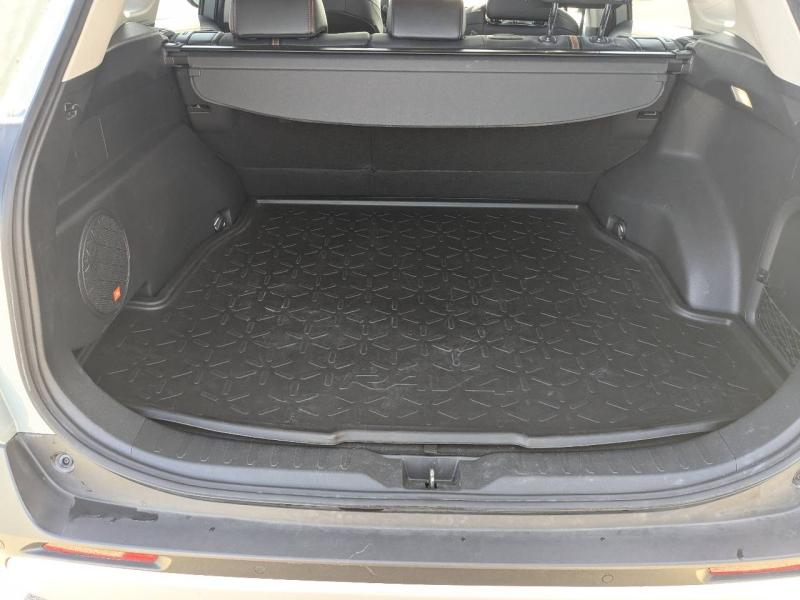 Photo 5 de l’annonce de TOYOTA RAV4 d’occasion à vendre à FRÉJUS