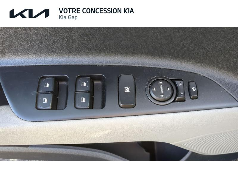 Photo 19 de l’annonce de KIA Stonic d’occasion à vendre à GAP