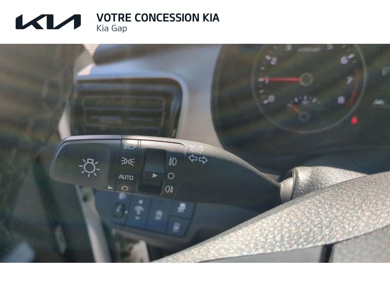 Photo 9 de l’annonce de KIA Stonic d’occasion à vendre à GAP