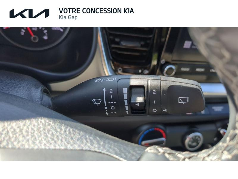 Photo 11 de l’annonce de KIA Stonic d’occasion à vendre à GAP
