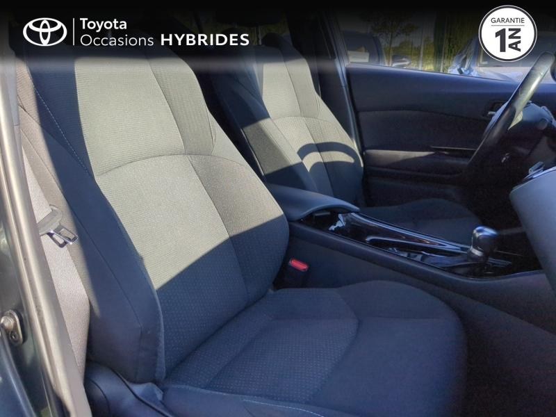 Photo 6 de l’annonce de TOYOTA C-HR d’occasion à vendre à MONTFAVET