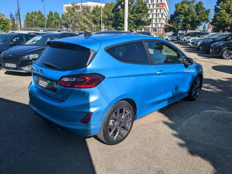 Photo 4 de l’annonce de FORD Fiesta d’occasion à vendre à MARSEILLE