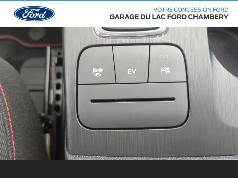 Photo 19 de l’annonce de FORD Kuga d’occasion à vendre à CHAMBERY