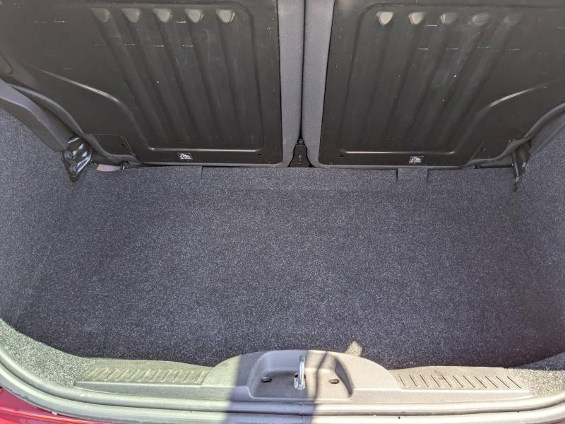 Photo 19 de l’annonce de FIAT 500 d’occasion à vendre à LA VALETTE