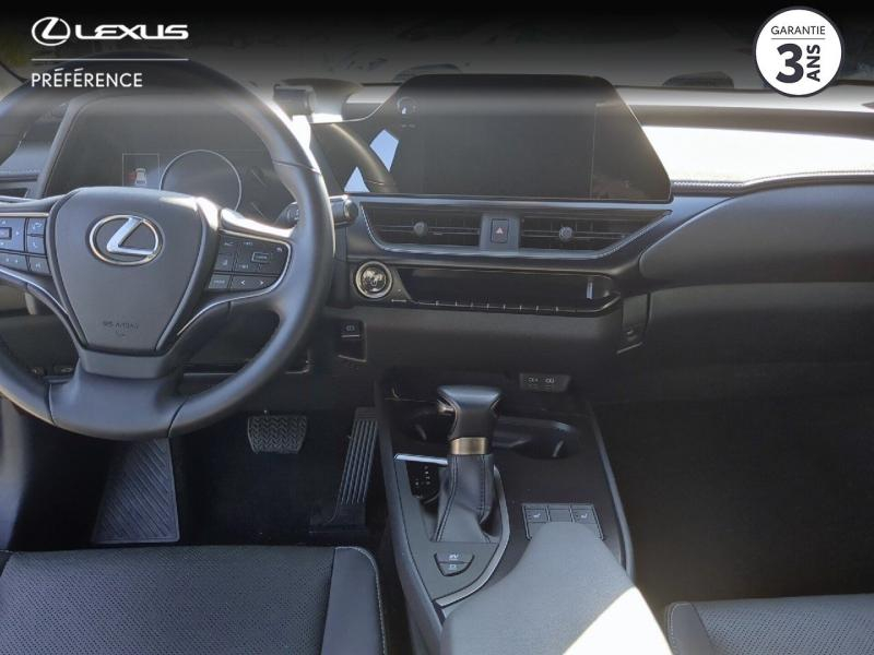 Photo 5 de l’annonce de LEXUS UX d’occasion à vendre à MONTFAVET
