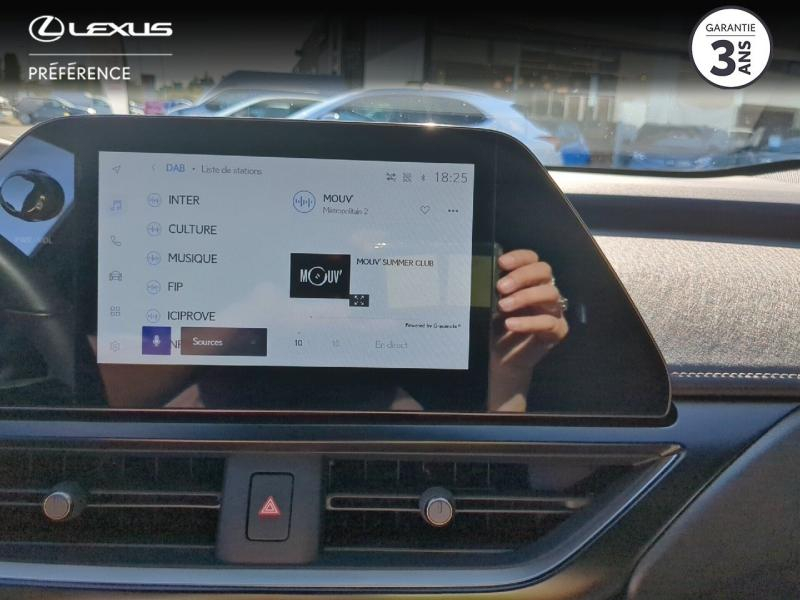 Photo 7 de l’annonce de LEXUS UX d’occasion à vendre à MONTFAVET