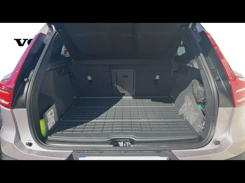 Photo 6 de l’annonce de VOLVO XC40 d’occasion à vendre à TOULON
