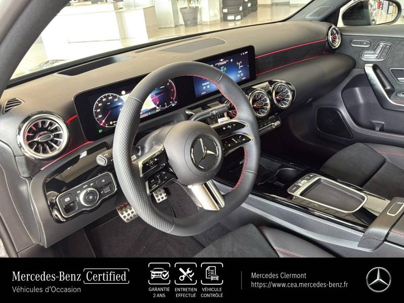 Photo 7 de l’annonce de MERCEDES-BENZ Classe A d’occasion à vendre à AUBIÈRE