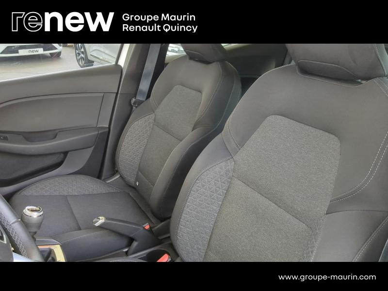 Photo 10 de l’annonce de RENAULT Clio d’occasion à vendre à QUINCY-SOUS-SÉNART