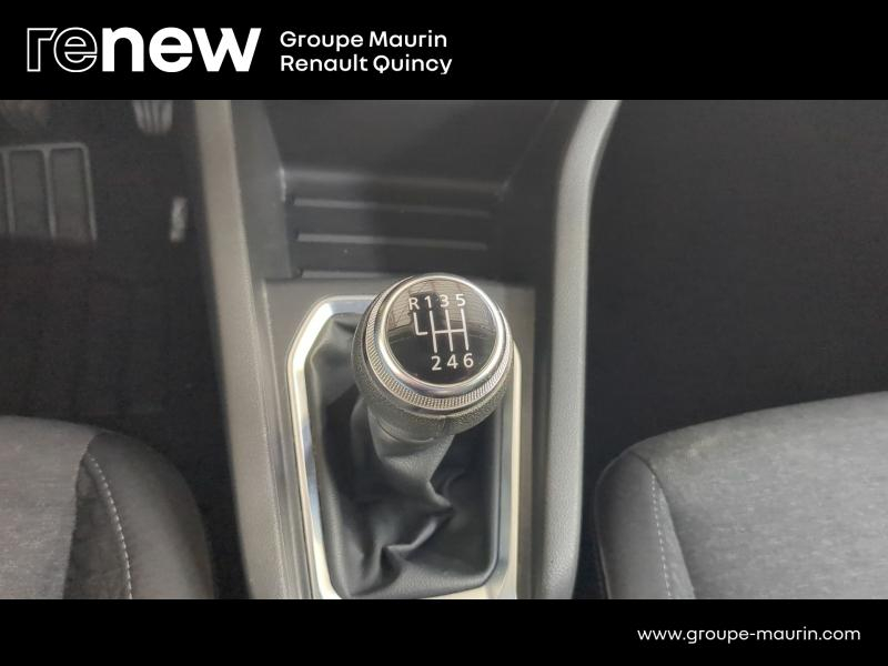 Photo 18 de l’annonce de RENAULT Clio d’occasion à vendre à QUINCY-SOUS-SÉNART
