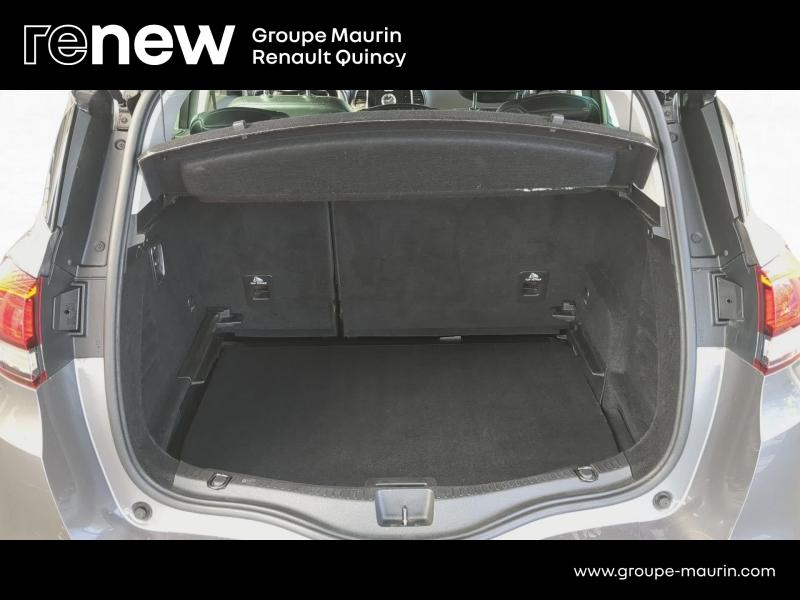 Photo 9 de l’annonce de RENAULT Scenic d’occasion à vendre à QUINCY-SOUS-SÉNART