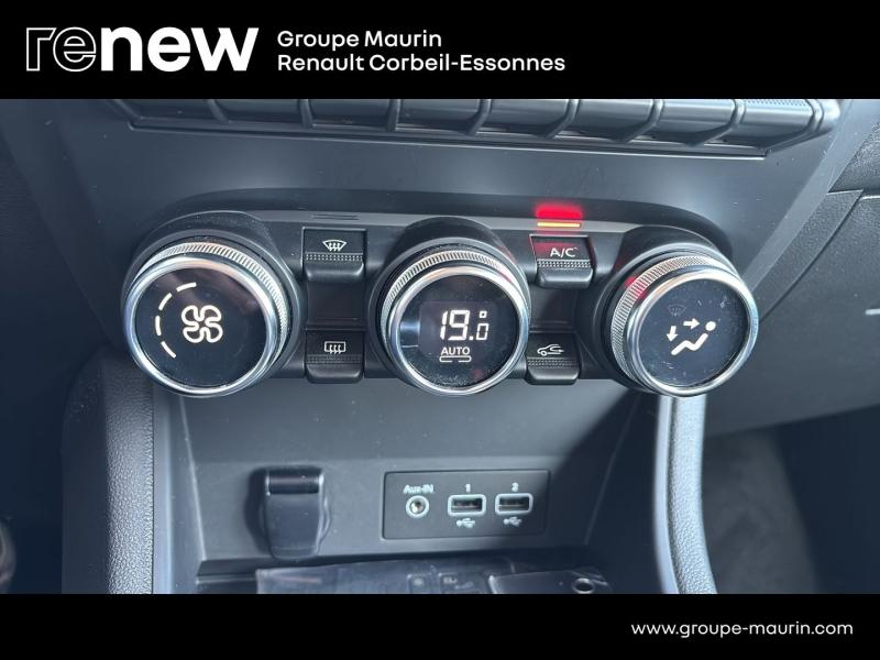 Photo 17 de l’annonce de RENAULT Captur d’occasion à vendre à CORBEIL-ESSONNES