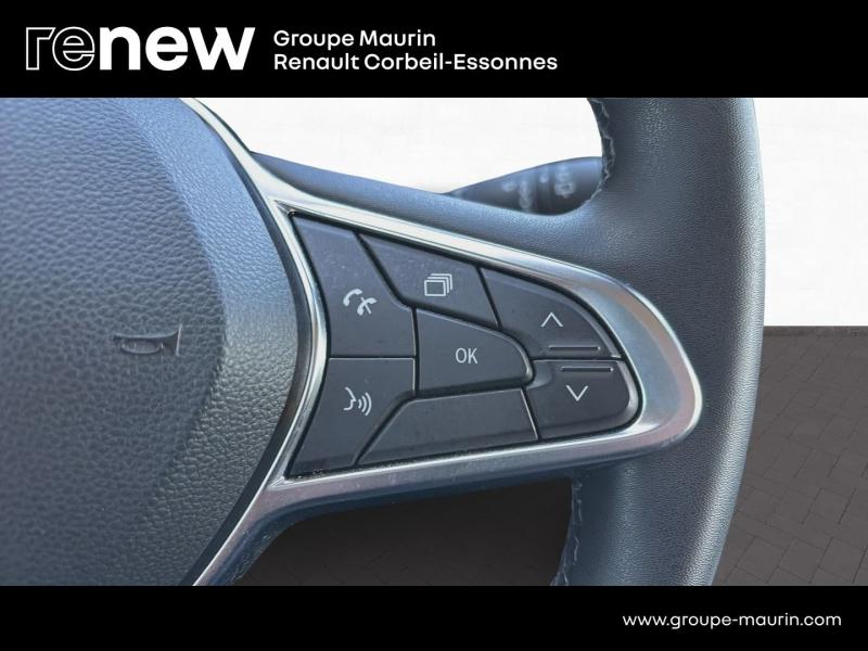Photo 20 de l’annonce de RENAULT Captur d’occasion à vendre à CORBEIL-ESSONNES