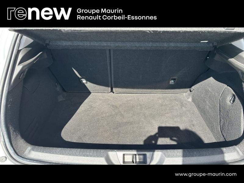 Photo 12 de l’annonce de RENAULT Megane d’occasion à vendre à CORBEIL-ESSONNES