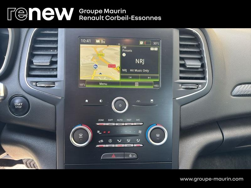 Photo 16 de l’annonce de RENAULT Megane d’occasion à vendre à CORBEIL-ESSONNES