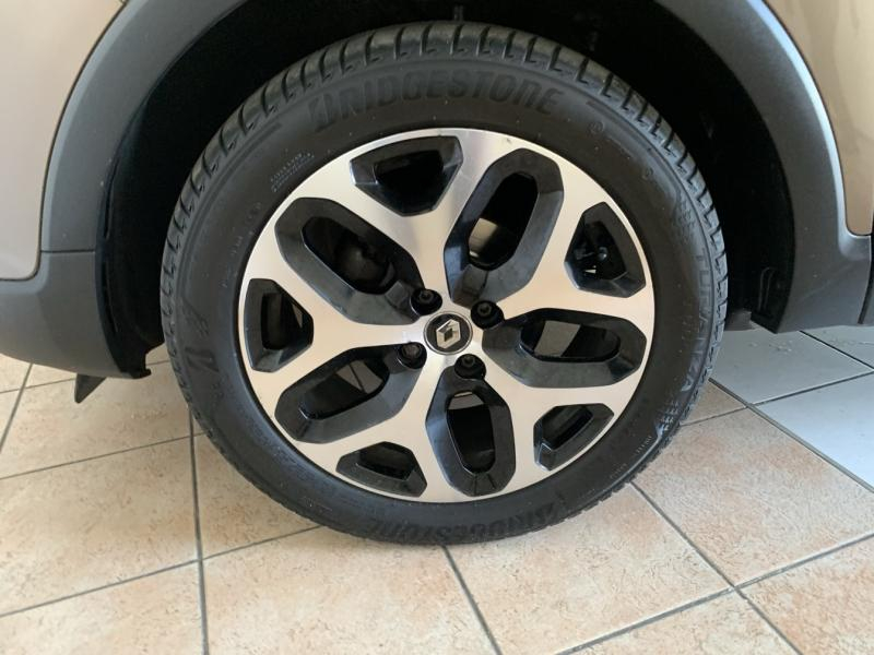 Photo 14 de l’annonce de RENAULT Captur d’occasion à vendre à CHENNEVIÈRES-SUR-MARNE