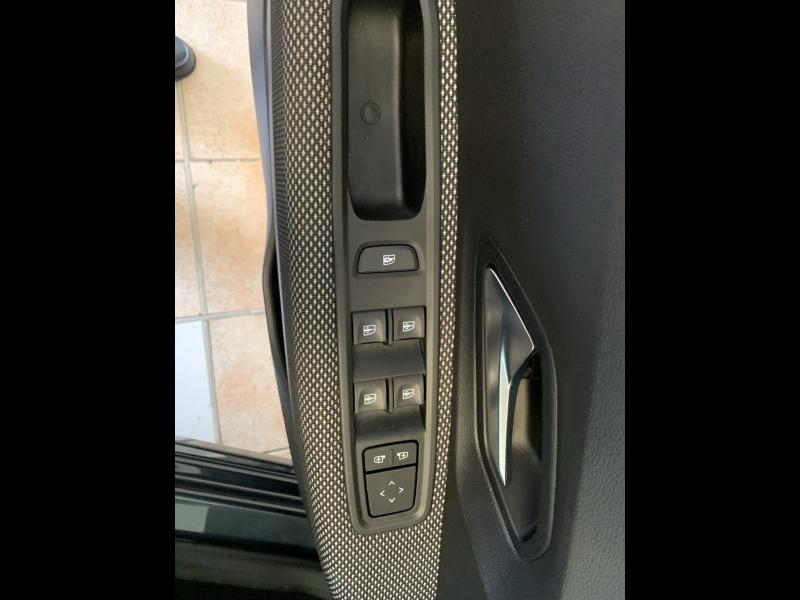 Photo 8 de l’annonce de DACIA Sandero d’occasion à vendre à CHENNEVIÈRES-SUR-MARNE