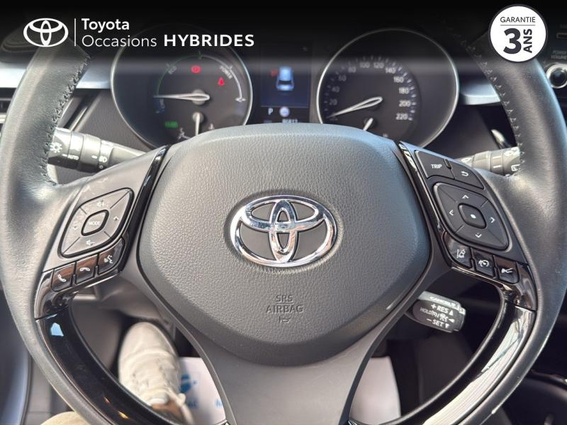 Photo 13 de l’annonce de TOYOTA C-HR d’occasion à vendre à NÎMES