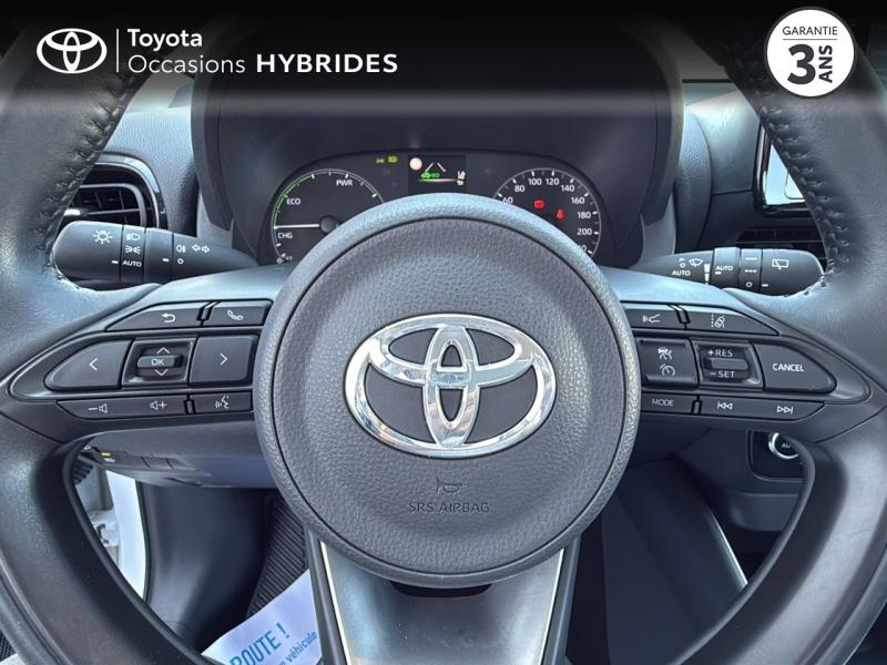 Photo 13 de l’annonce de TOYOTA Yaris d’occasion à vendre à NÎMES