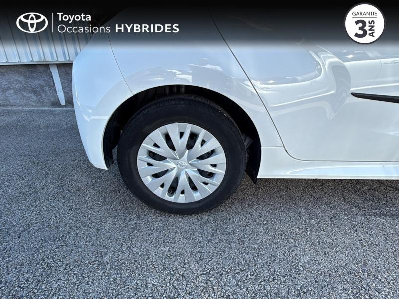 Photo 16 de l’annonce de TOYOTA Yaris d’occasion à vendre à NÎMES