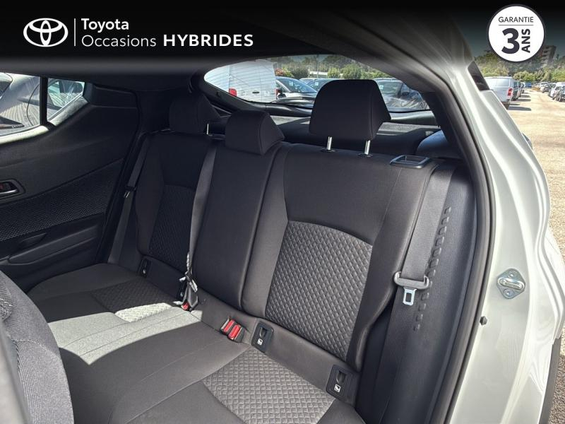 Photo 12 de l’annonce de TOYOTA C-HR d’occasion à vendre à NÎMES