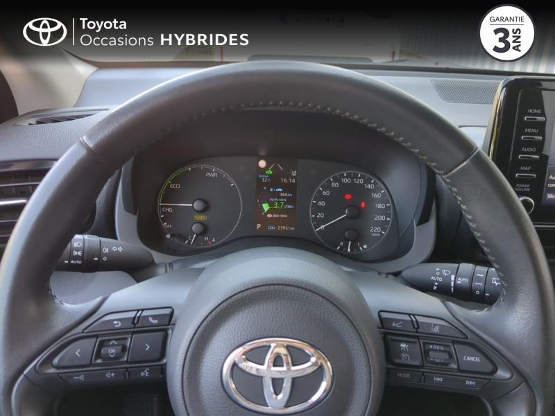 Photo 13 de l’annonce de TOYOTA Yaris d’occasion à vendre à NÎMES