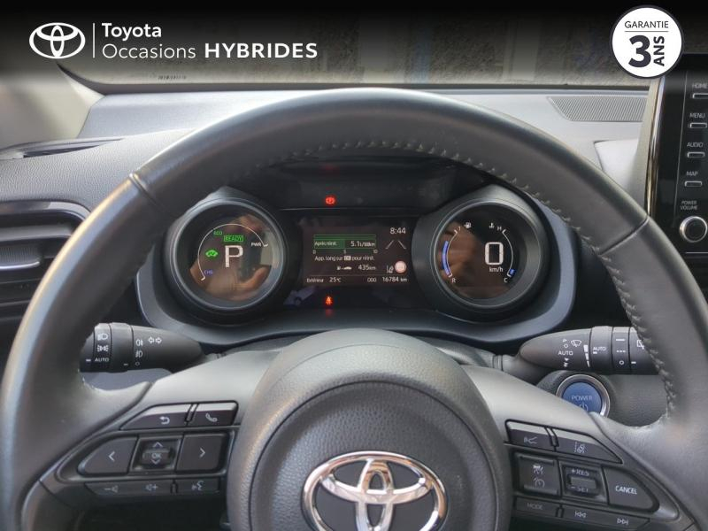 Photo 13 de l’annonce de TOYOTA Yaris d’occasion à vendre à NÎMES