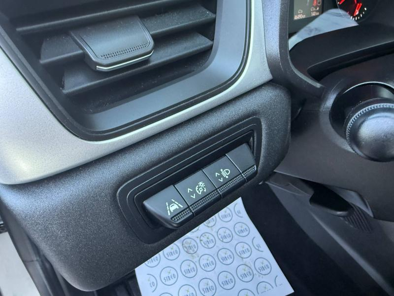 Photo 11 de l’annonce de RENAULT Captur d’occasion à vendre à NARBONNE