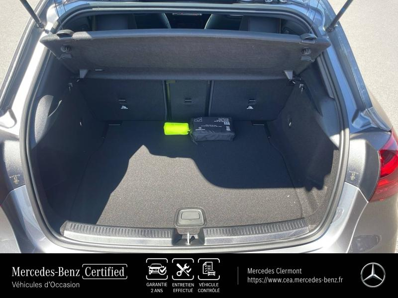Photo 10 de l’annonce de MERCEDES-BENZ Classe A d’occasion à vendre à AUBIÈRE