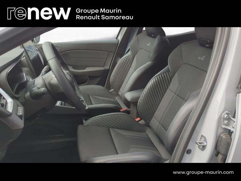 Photo 18 de l’annonce de RENAULT Clio d’occasion à vendre à SAMOREAU