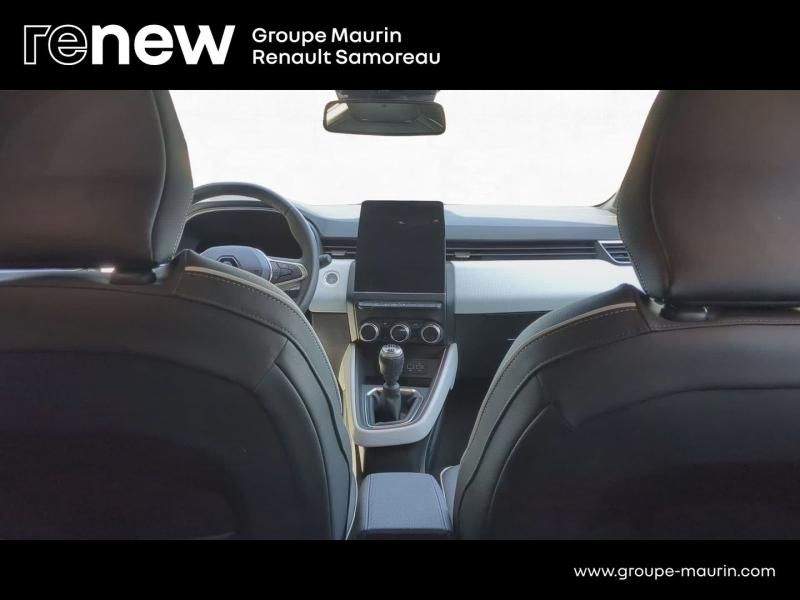 Photo 8 de l’annonce de RENAULT Clio d’occasion à vendre à SAMOREAU
