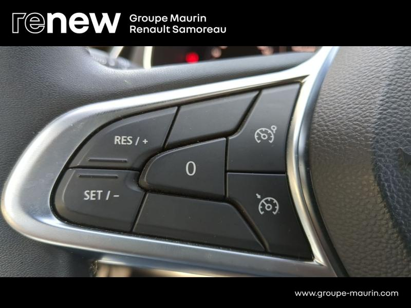 Photo 19 de l’annonce de RENAULT Clio d’occasion à vendre à SAMOREAU