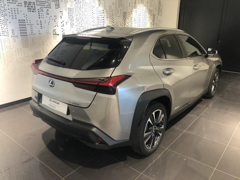 Photo 4 de l’annonce de LEXUS UX d’occasion à vendre à LATTES
