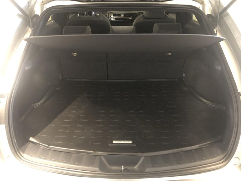 Photo 8 de l’annonce de LEXUS UX d’occasion à vendre à LATTES