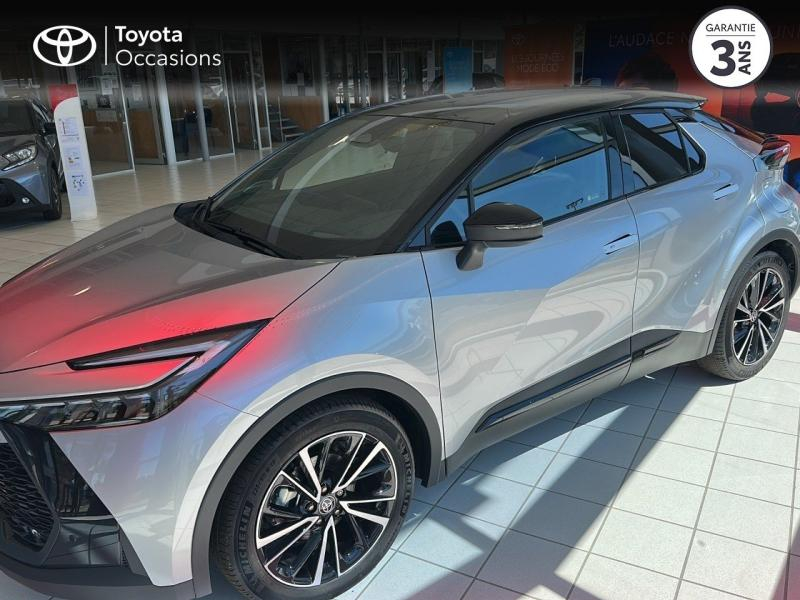 Photo 17 de l’annonce de TOYOTA C-HR d’occasion à vendre à NÎMES