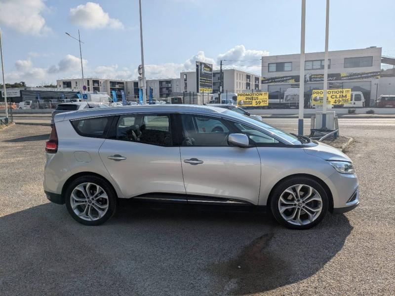 Photo 5 de l’annonce de RENAULT Grand Scenic d’occasion à vendre à ARLES