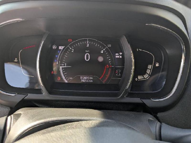 Photo 8 de l’annonce de RENAULT Grand Scenic d’occasion à vendre à ARLES