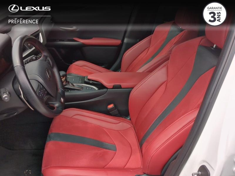 Photo 13 de l’annonce de LEXUS UX d’occasion à vendre à MONTFAVET