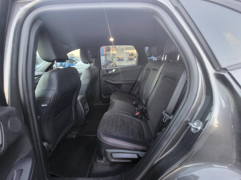 Photo 11 de l’annonce de FORD Kuga d’occasion à vendre à FRÉJUS