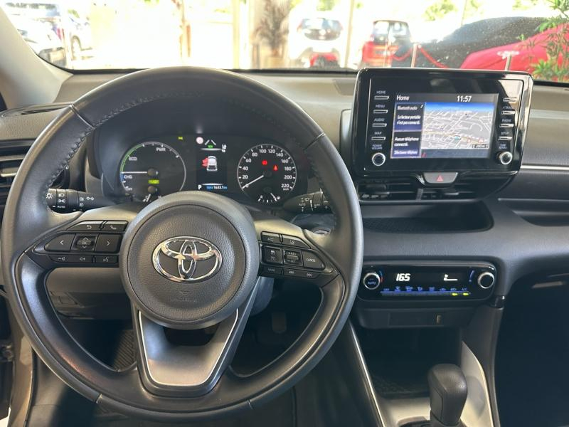 Photo 17 de l’annonce de TOYOTA Yaris d’occasion à vendre à LATTES