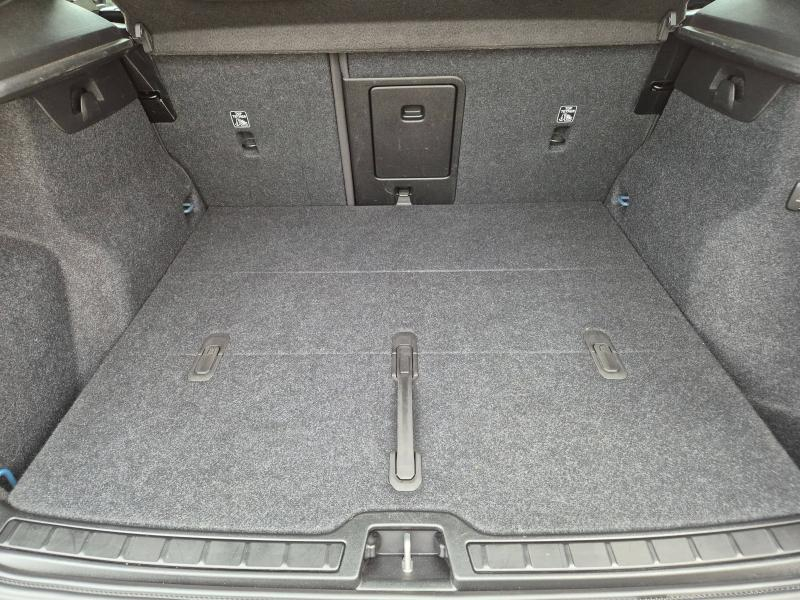 Photo 7 de l’annonce de VOLVO XC40 d’occasion à vendre à AVIGNON
