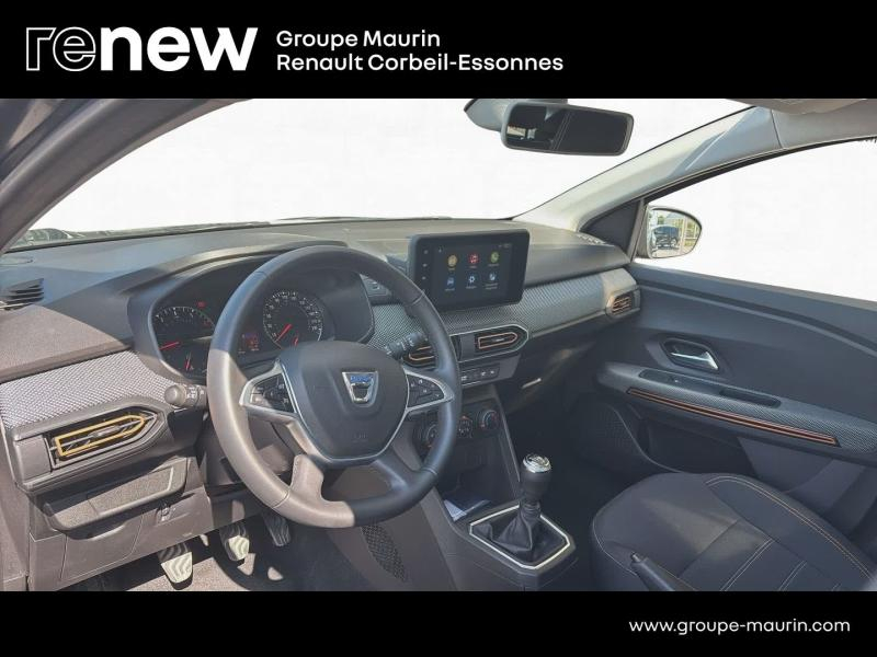 Photo 16 de l’annonce de DACIA Sandero d’occasion à vendre à CORBEIL-ESSONNES