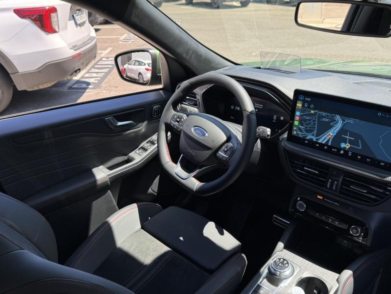 Photo 8 de l’annonce de FORD Kuga d’occasion à vendre à TOULON