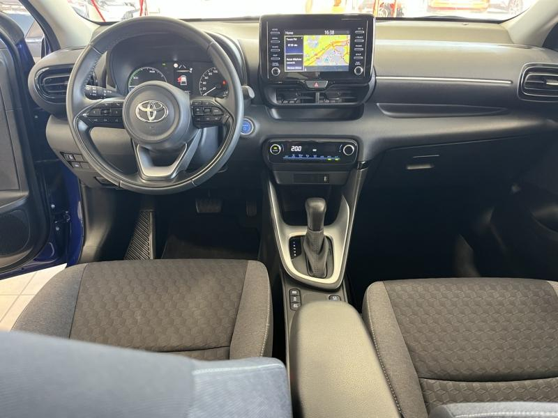 Photo 12 de l’annonce de TOYOTA Yaris d’occasion à vendre à LATTES