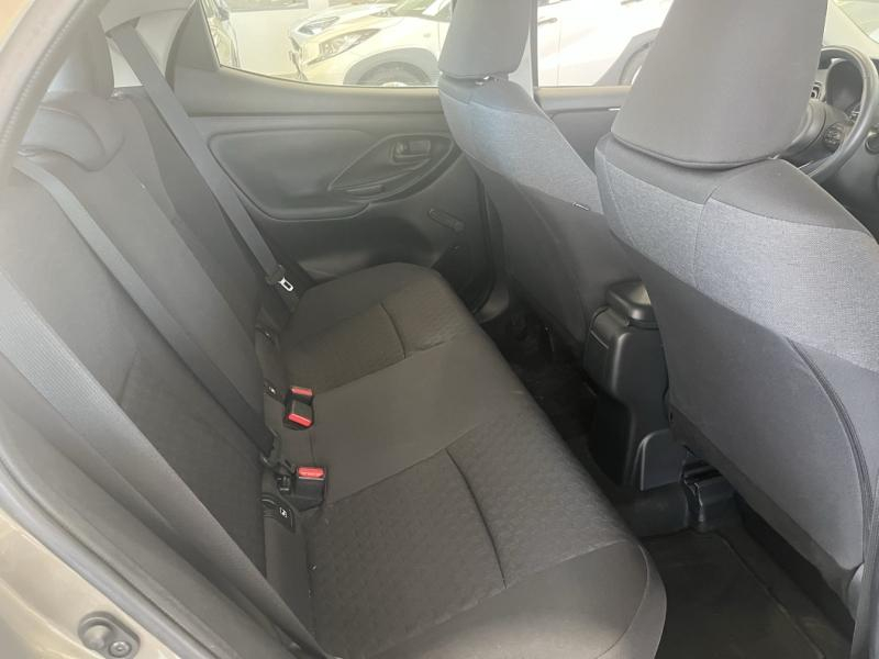 Photo 12 de l’annonce de TOYOTA Yaris d’occasion à vendre à LATTES