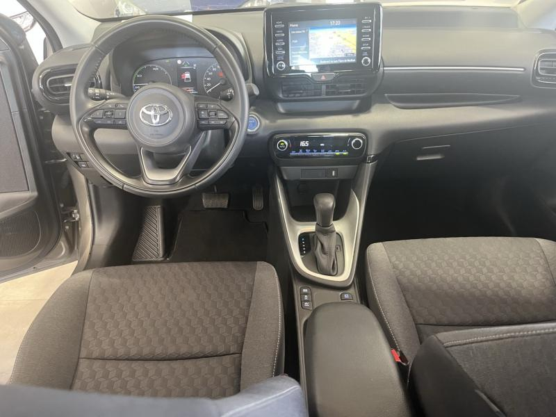 Photo 15 de l’annonce de TOYOTA Yaris d’occasion à vendre à LATTES