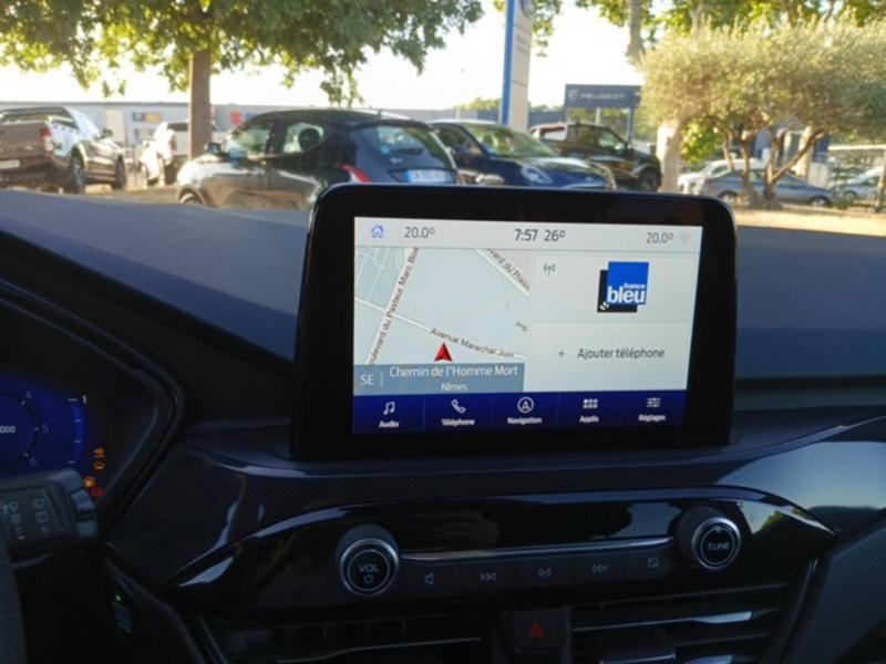 Photo 8 de l’annonce de FORD Kuga d’occasion à vendre à NÎMES