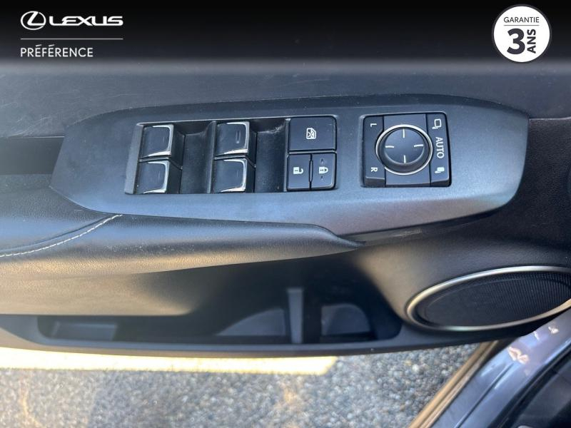 Photo 12 de l’annonce de LEXUS NX d’occasion à vendre à MONTFAVET